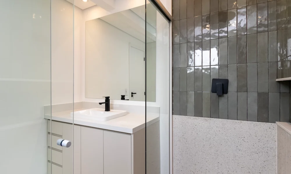 R MOURATO COELHO 1199-42-FT-VDO (2)